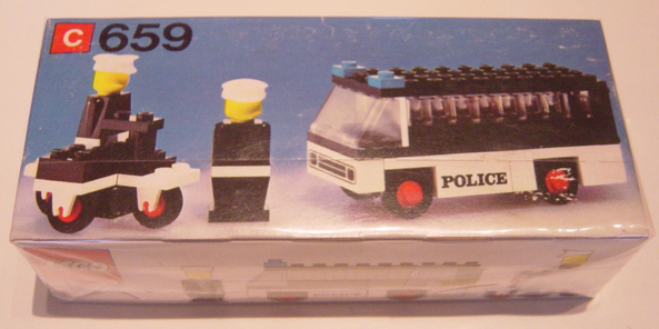 LEGO 659 Police Patrol with Policemen