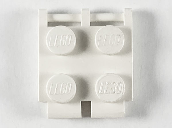 Scala, Plate Special 2 x 2 with End Bar and End Clips (Human Bracelet Segment) in White