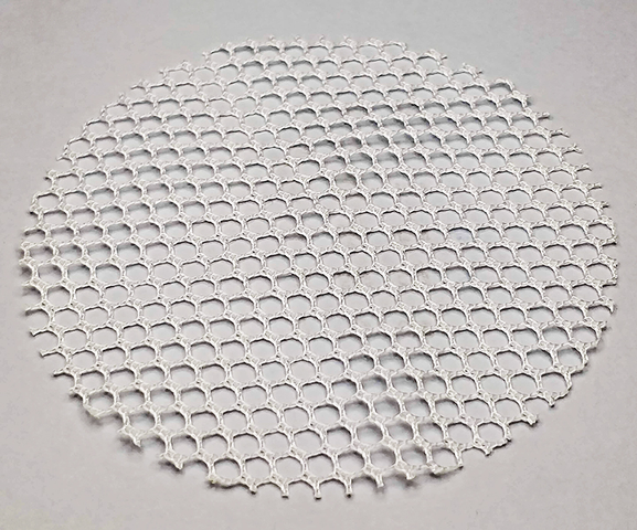 String, Net 10 x 10 Round in White