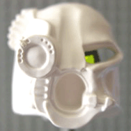 Large Figure Mask Akaku Nuva in White