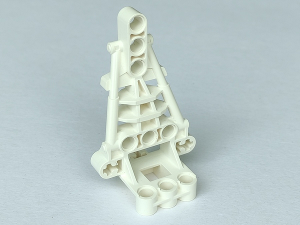 Large Figure Skeletal, Torso (Toa Hordika) in White
