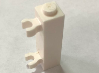 Brick Special 1 x 1 x 3 with 2 Clips Vertical [Solid Stud, Thick U Clips] in White