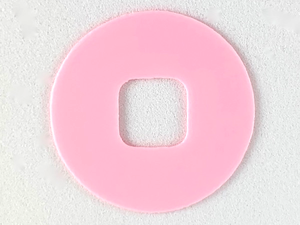 Clikits Icon Accent, Circle 2 5/8 x 2 5/8 in Bright Pink