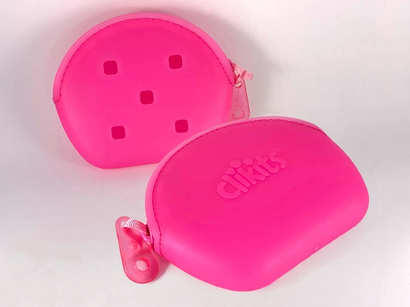 Clikits Pouch with Zipper and Pull, 5 Holes in Trans-Pink