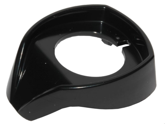 Large Figure Neck Cover in Black