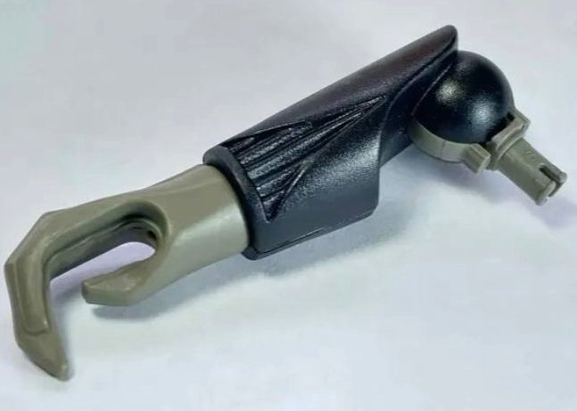 Large Figure Limb, Arm, Lower Section with Claw Hand, Pin (Gorm) in Black