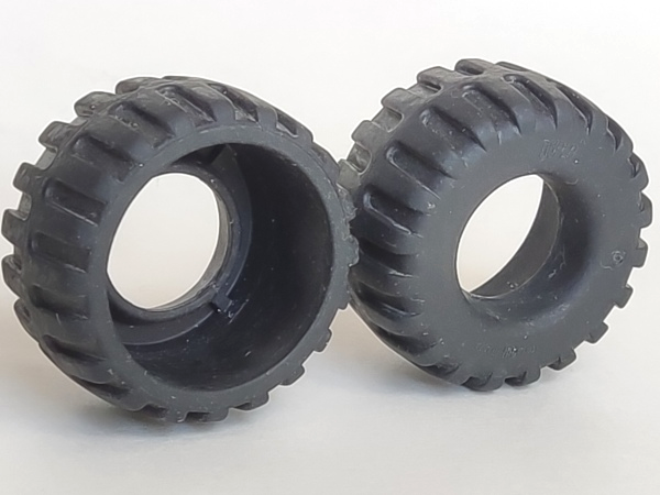 Duplo Toolo Tyre / Tire in Black