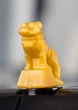 Animal, Dog, Bulldog Mack Truck Hood Ornament on Technic Axle Pin in Pearl Gold