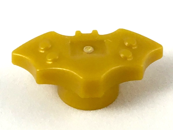 Weapon Batman Batarang Small in Pearl Gold