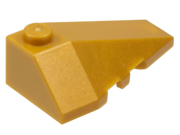 Brick Wedged, Sloped 4 x 2 Triple Right in Pearl Gold