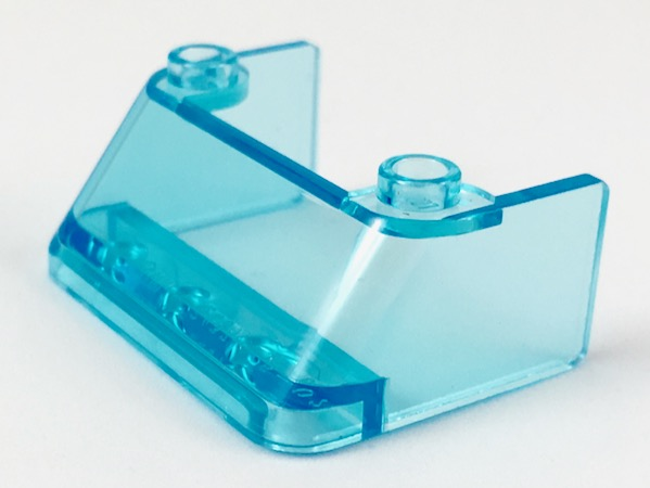 Windscreen 3 x 4 x 1 1/3 with 2 Studs on Top in Trans-Light Blue