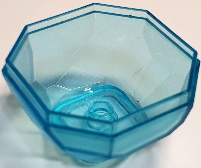 Rock Boulder 4 x 4, Bottom in Trans-Light Blue