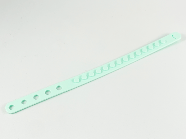 DOTS Bracelet 1 Stud Wide in Light Aqua