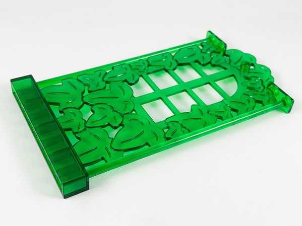 Belville, Wall, 1 x 8 x 12 with Ivy and Window in Trans-Green