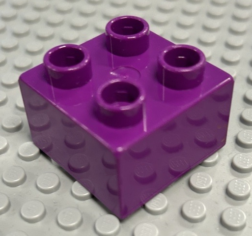 Duplo Brick 2 x 2 in Purple