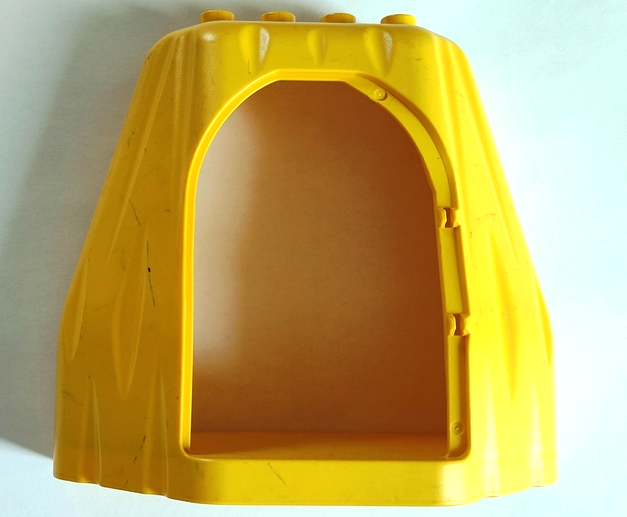 Duplo Rock Cave with Door Opening in Yellow