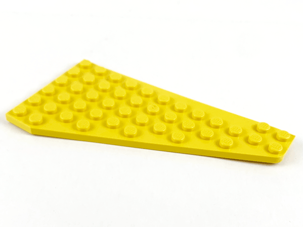 Wedge, Plate 7 x 12 Wing Left in Yellow