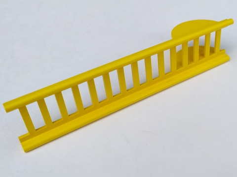 Ladder 16 x 4 with Semi-Circular Pivot in Yellow