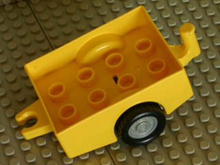 Duplo Trailer with Hitch Ends and Yellow Wheels in Yellow