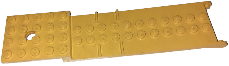 Vehicle Base, Trailer 4 x 16 x 1, Platform in Yellow