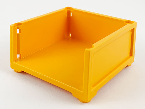 Scala, Container / Box 7 x 7 x 3 with 3 sides in Medium Orange