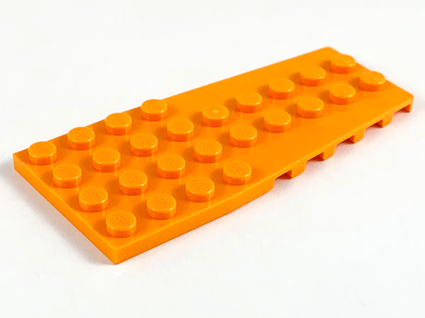 Wedge Plate 4 x 9 with Stud Notches in Orange