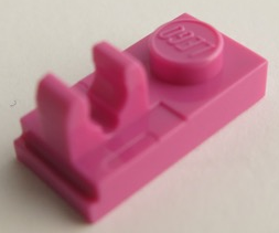 Plate Special 1 x 2, Top Clip [Split] in Dark Pink