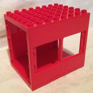 Duplo Building 6 x 8 x 6 Double Doors on Both Ends, and Two Window Openings in Red