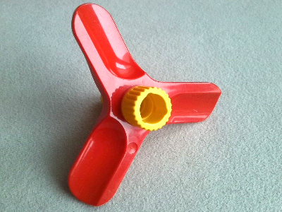 Duplo Toolo Propeller Small with Yellow Center Screw in Red