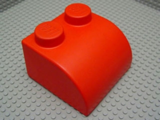 Brick Soft Curved 2 x 2 in Red