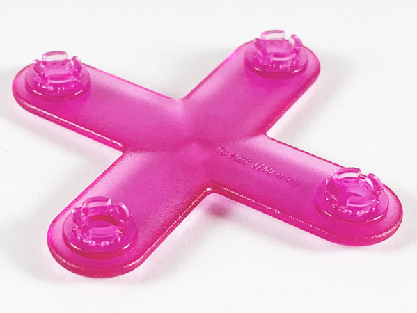 Clikits Connector 2 x 2 Cross with 4 Studs in Trans-Dark Pink
