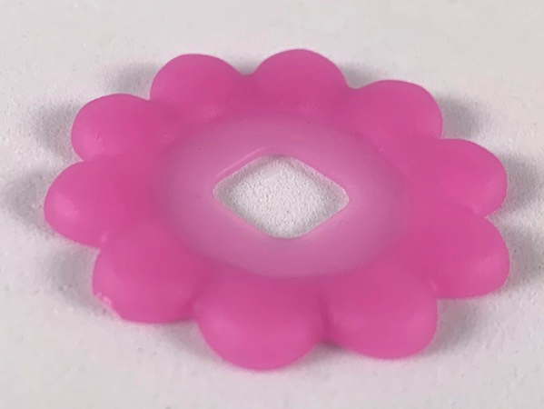 Clikits Icon Accent, Flower 3 5/8 x 3 5/8, 10 Petals with Raised Border in Trans-Dark Pink