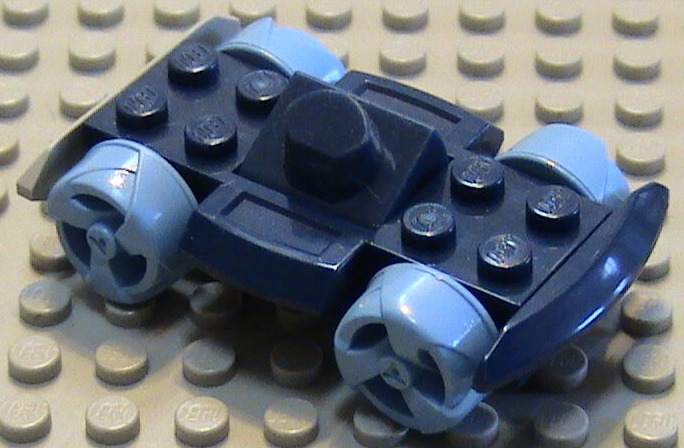 Vehicle Base 4 x 6 Racer Base with Medium Blue Wheels in Dark Blue