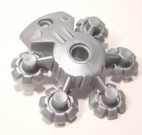 Large Figure Shield 5 x 5 with Gear Tips in Pearl Light Gray
