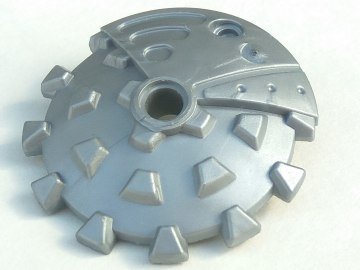 Large Figure Shield 5 x 5 with Saw Blade Studded in Pearl Light Gray