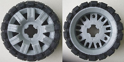 Wheel 60 x 34, with Black Tire 81 x 40 Balloon Offset Tread in Pearl Light Gray