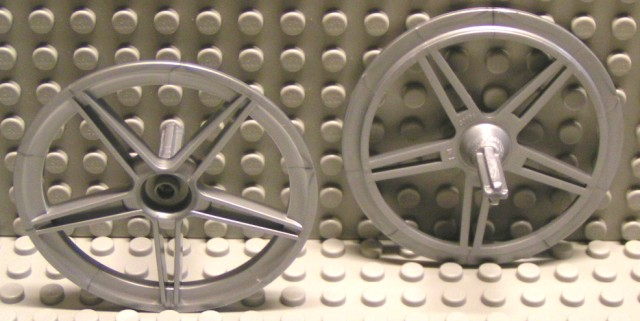Wheel Cover 5 Spoke with Centre Stud - 56mm D. in Pearl Light Gray