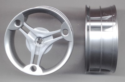 Wheel 70 x 28 mm Futuristic in Metallic Silver