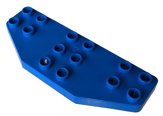 Duplo Plate 8 x 3 without Corners (Airplane Wings) in Blue
