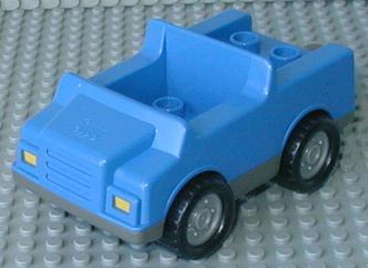 Duplo Car with 2 x 2 Studs and Dark Gray Base, Silver Hubs in Blue