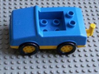 Duplo Car with 1 x 2 Studs with Yellow Base in Blue