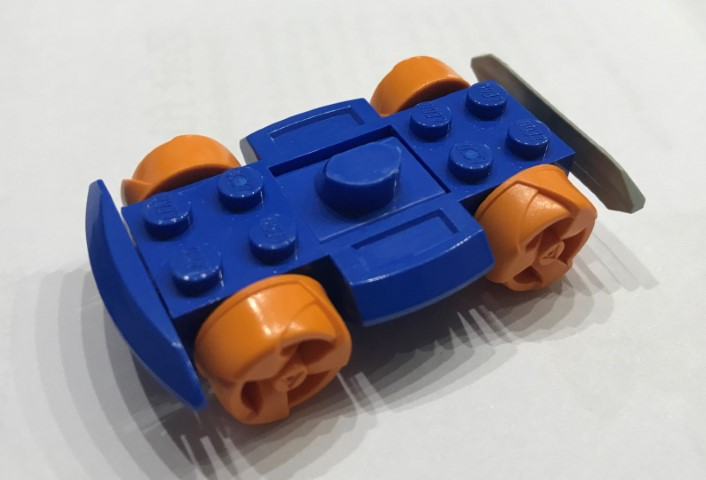 Vehicle Base 4 x 6 Racer Base with Orange Wheels in Blue