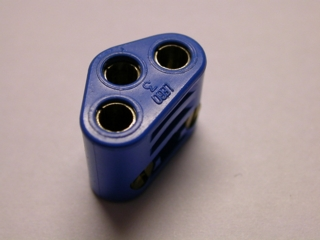 Electric Connector, 3 Way Female Rounded in Blue