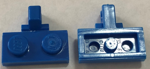 Hinge Plate 1 x 2 Locking with 1 Finger on Side, with Groove in Blue