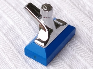 Tap 1 x 2 Base with Chrome Silver Spout in Blue