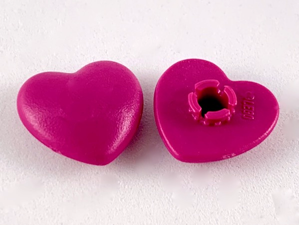 Clikits Icon, Heart 2 x 2 Large with Pin in Magenta