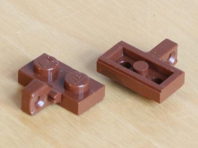 Hinge Plate 1 x 2 Locking with 1 Finger on Side, with Groove in Reddish Brown