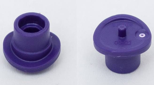 Headwear Accessory Hat / Top Hat with Pin and Anti-Stud in Dark Purple