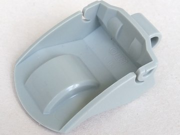 Large Figure Mask Holder Krana 3 x 4 in Light Gray