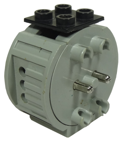 Battery Box, 4.5V, 2 x 4, 3 x C-Cell Polarity Switch in Light Gray